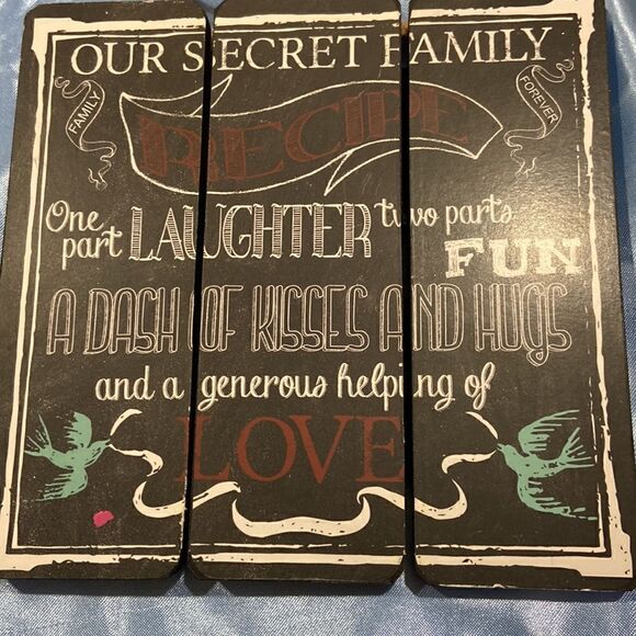 NWOT Wall Art Honeysuckle by Demdaco and Our Family Secret pictures‎ - Picture 7 of 10